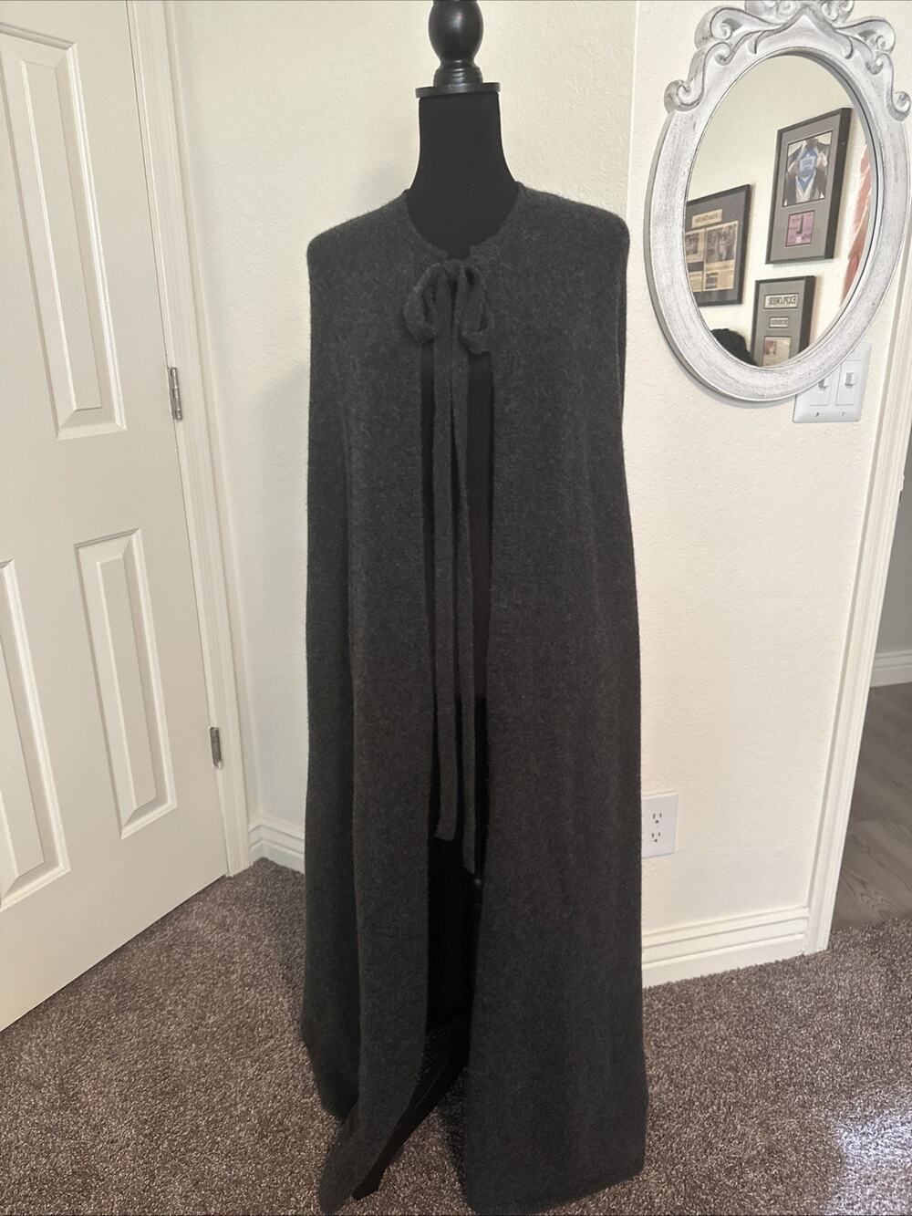 ZARA KNIT 100% Thick CASHMERE Dark Gray CAPE DUSTER Medium Large EUC Ties